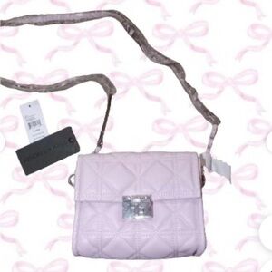 KENDALL + KYLIE
QUILTED CROSSBODY BAG